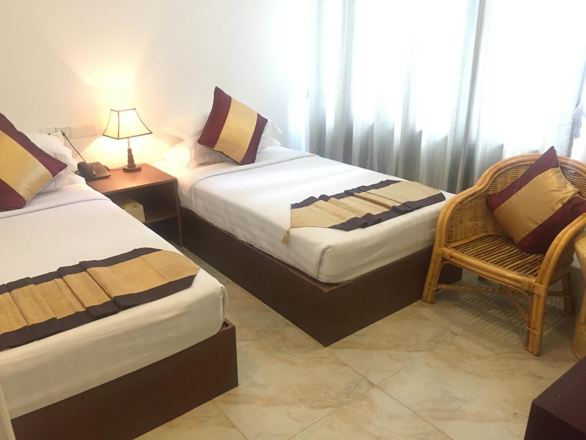 Hotel Sunny Mandalay Exterior foto