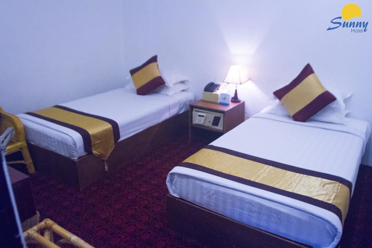 Hotel Sunny Mandalay Exterior foto