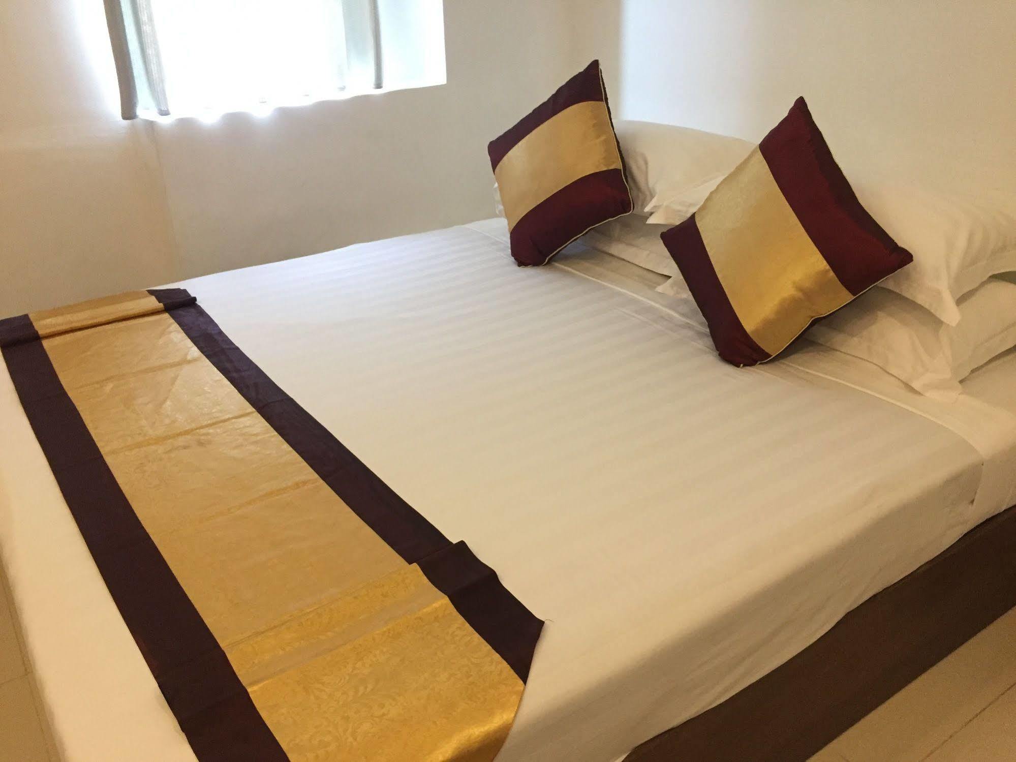 Hotel Sunny Mandalay Exterior foto