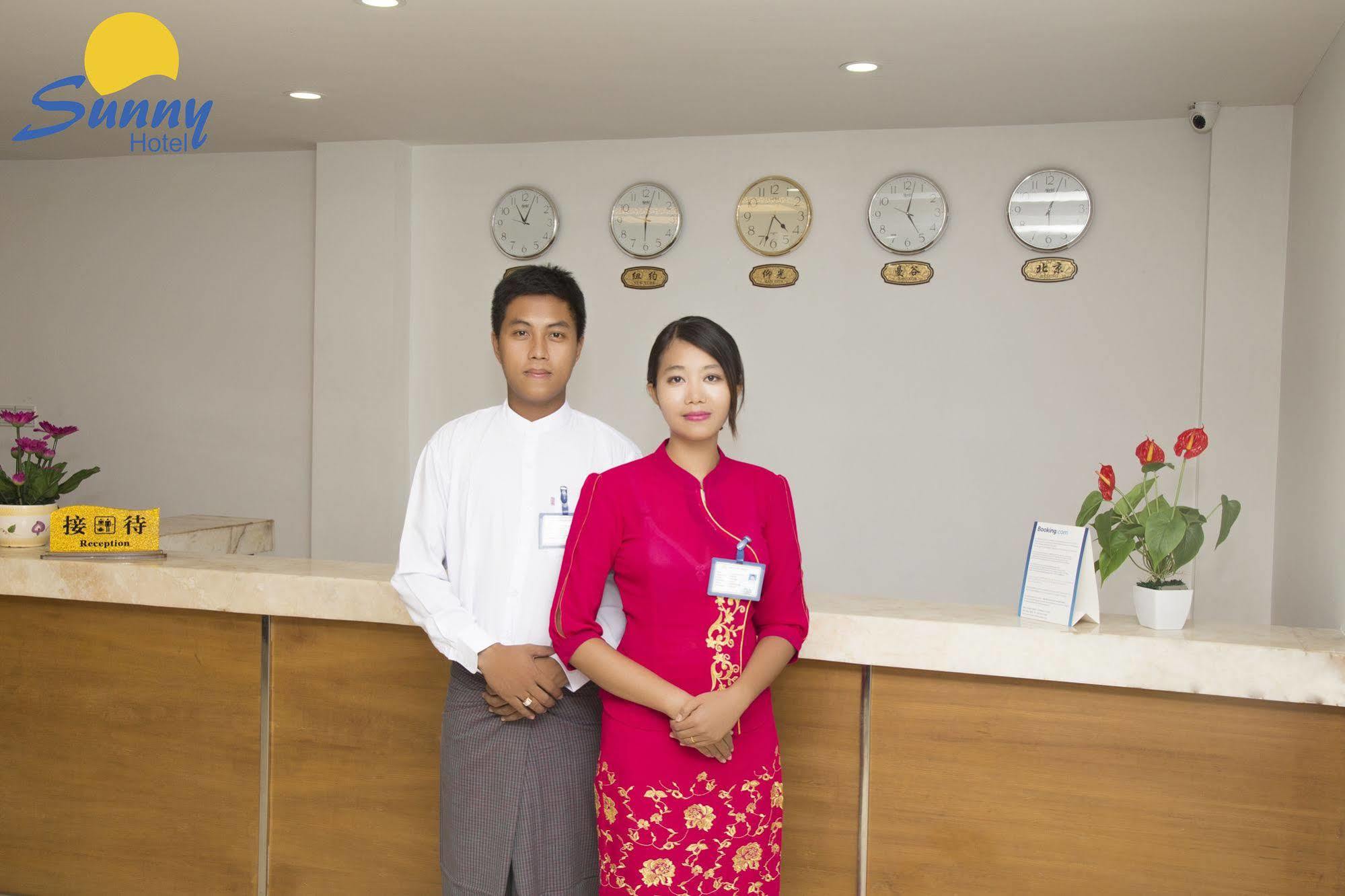 Hotel Sunny Mandalay Exterior foto